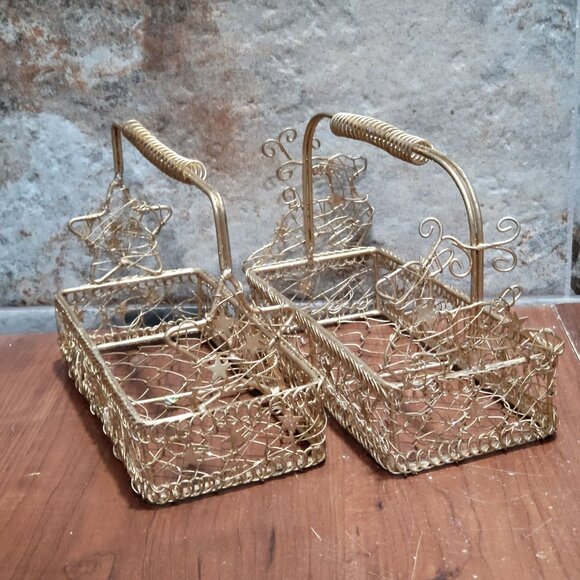 Gold Metal Wire Basket Star and Reindeer Design Christmas Container Decor - Picture 3 of 8